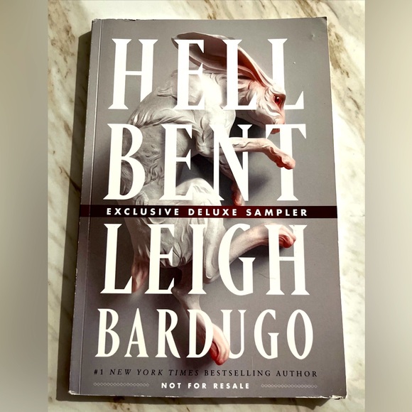 Hell Bent Exclusive Deluxe Edition Leigh Bardugo (Not For Resale) 2023 - Picture 1 of 6